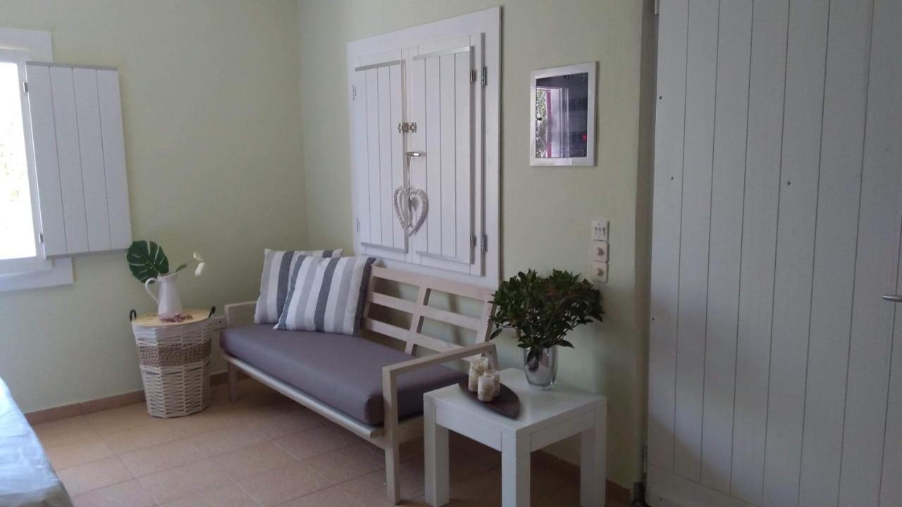 Olive Garden Guest House Kyparissia Dış mekan fotoğraf